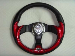 Спортивный руль "Red Wheel" для автомобилей  красный, вставка по бокам и снизу.