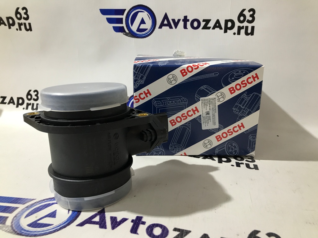 Датчик массового расхода воздуха BOSCH 0280 218 037 ДМРВ на  2108-2115