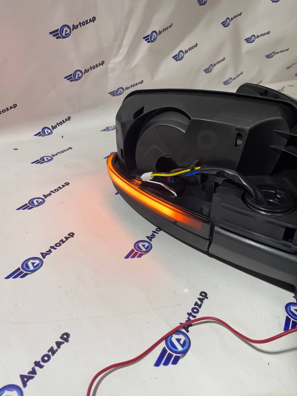 Боковые зеркала на 2170 электрические с обогревом и  повторителем.Плазма