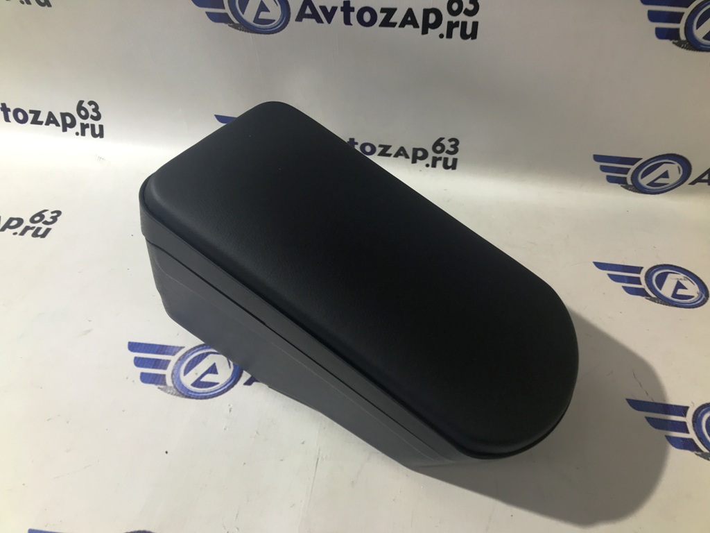 Подлокотник бокс ArBox 2 на  Веста