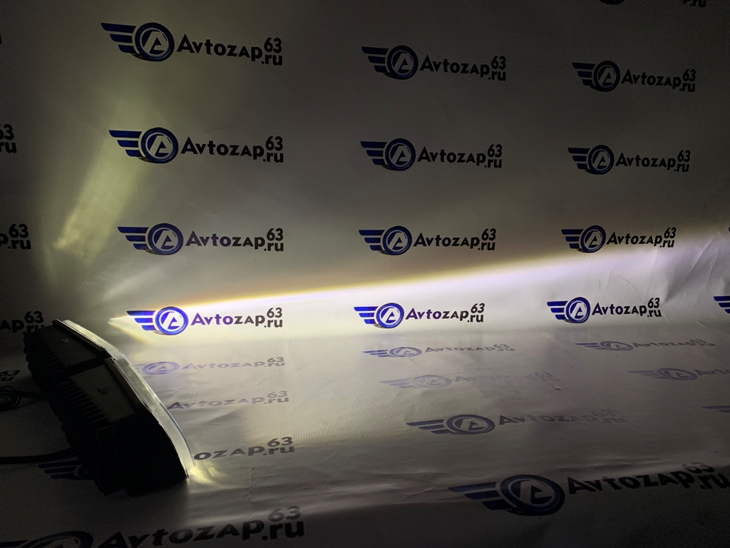 LED Подфарники Sal-Man на  4х4 с линзой ДХО и бегающими поворотниками