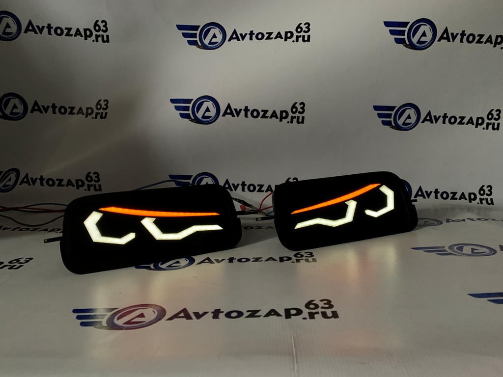 LED (диодные) подфарники с дневными ходовыми огнями на  4х4 в стиле БМВ
