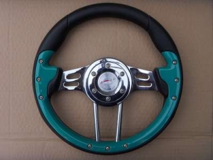 Спортивный руль "Green Sport" для автомобилей  зелёный