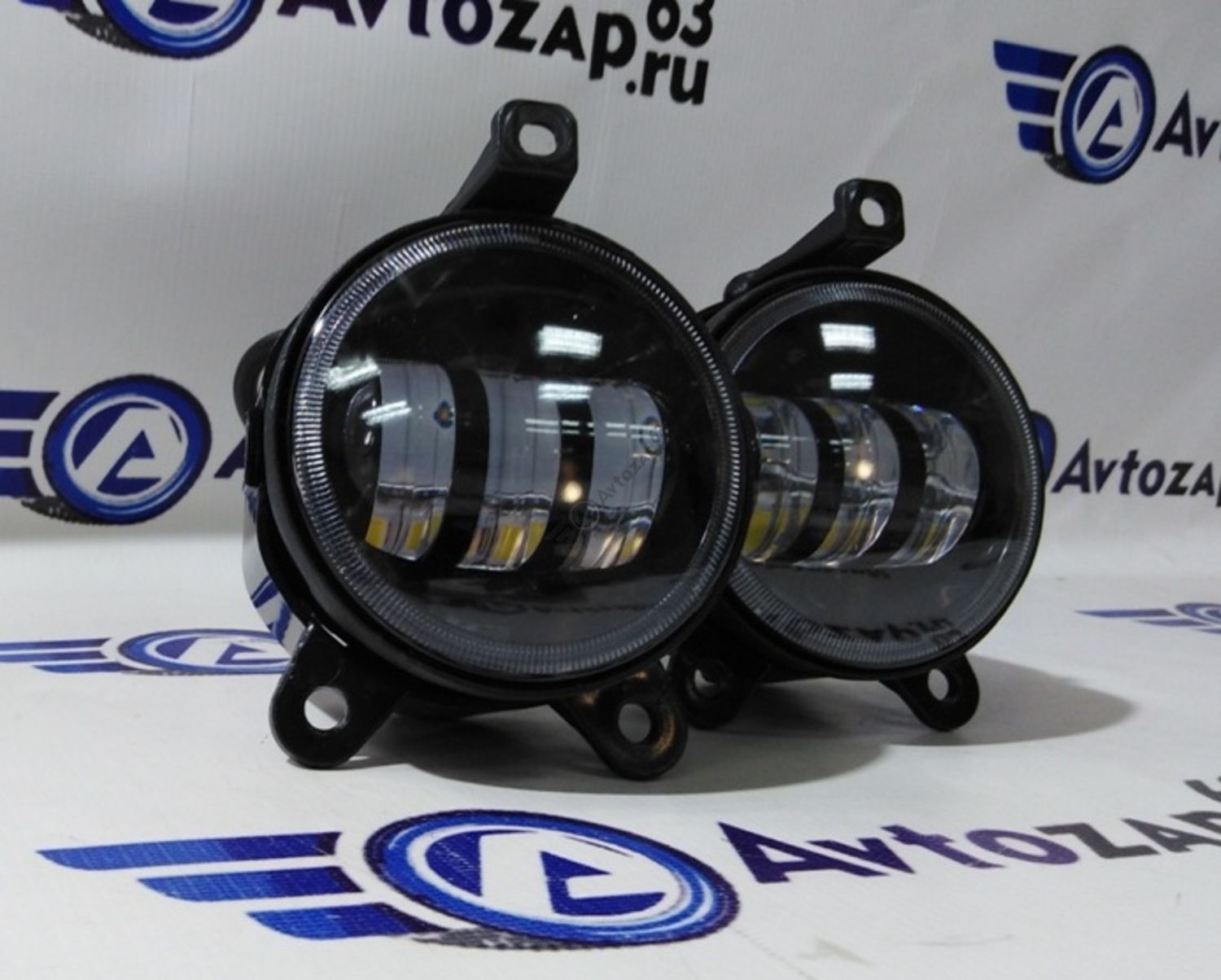 Диодные ПТФ Sal-Man 50W на  Приора, Шевроле 