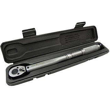 Ключ динамометрический 1/2", 42-210 Нм Force