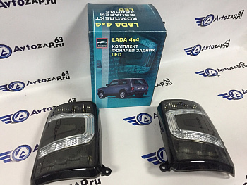 Задние светодиодные фонари Тюн-Авто на   4x4 тонированные