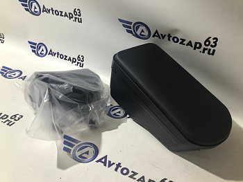 Подлокотник бокс ArBox 2 на  Веста